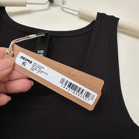 Skims soft lounge mini dress - Picture 2 of 3